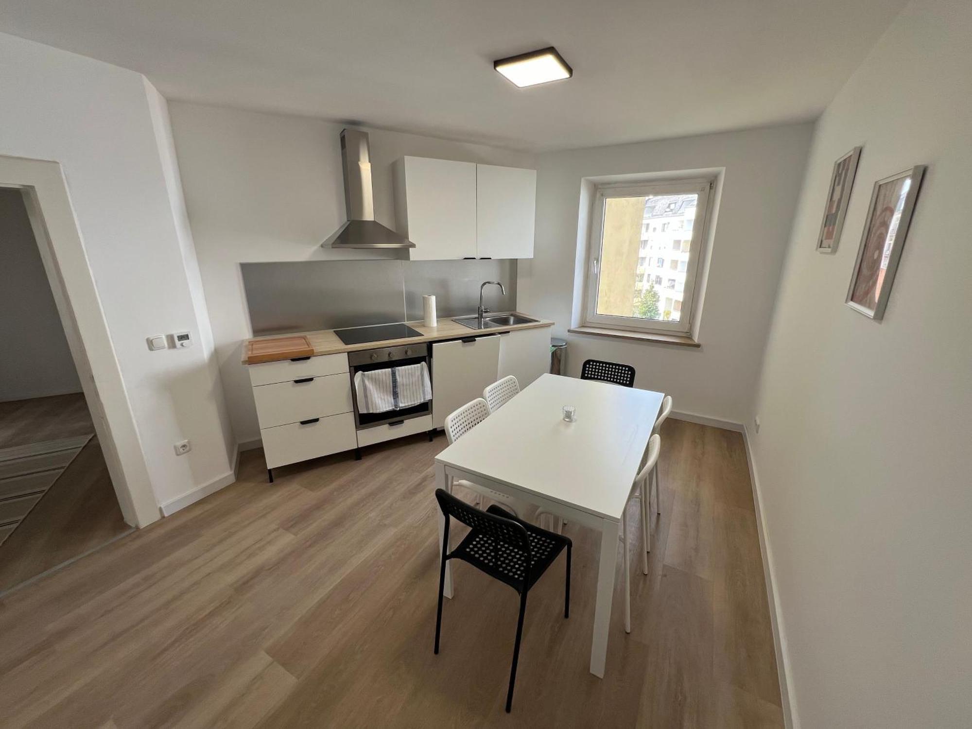 Zentrale Apartments In ไบรอยท์ ภายนอก รูปภาพ