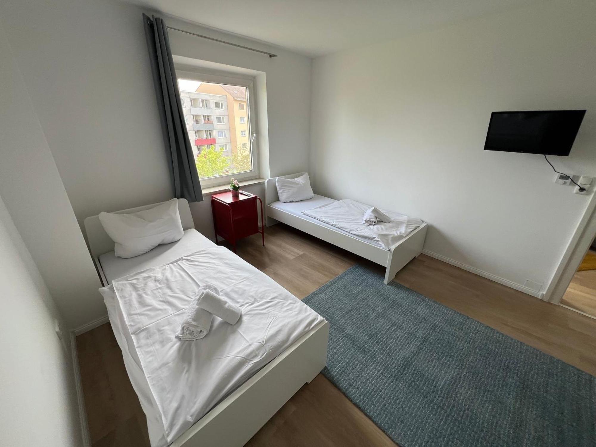 Zentrale Apartments In ไบรอยท์ ภายนอก รูปภาพ