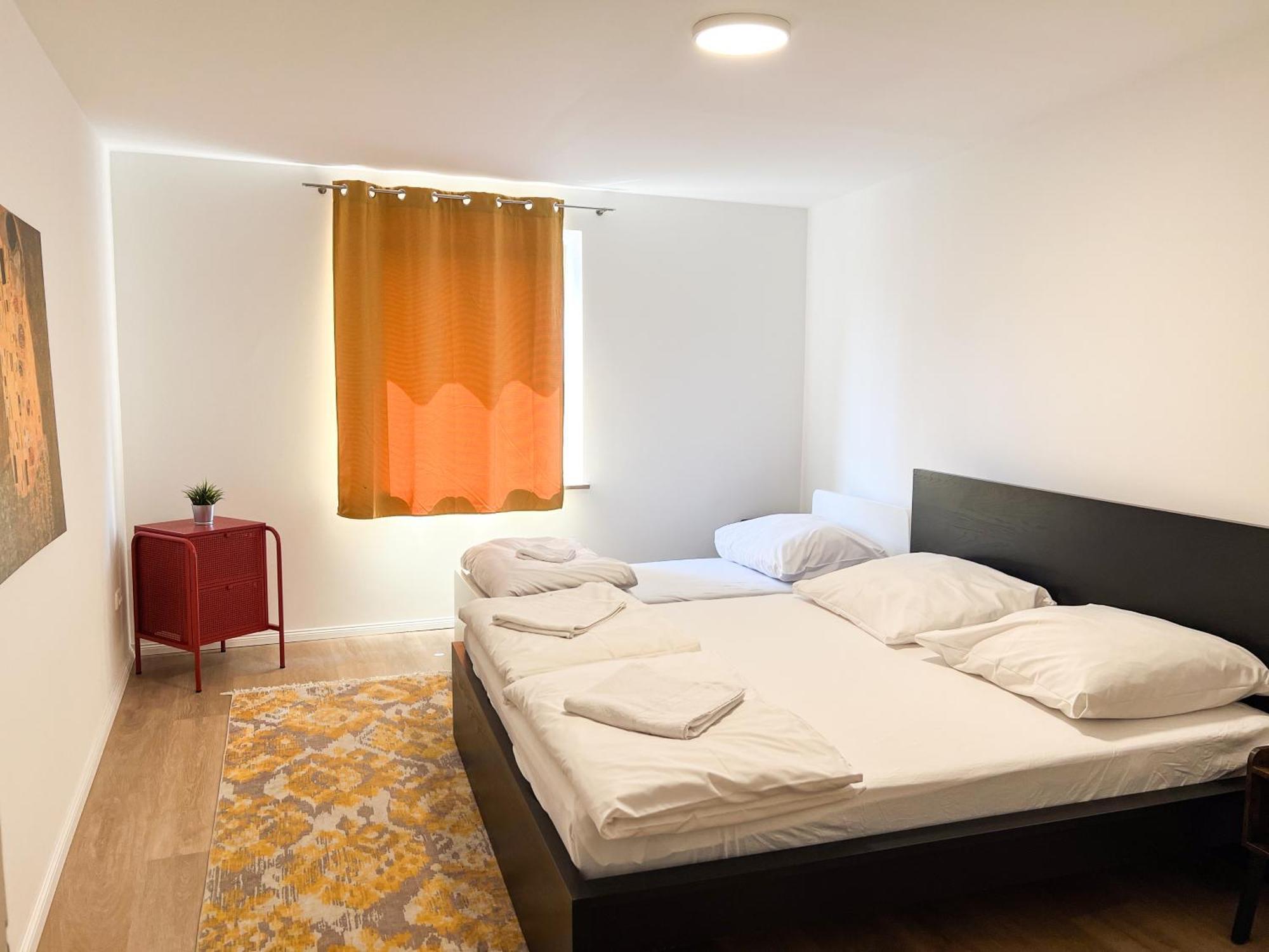 Zentrale Apartments In ไบรอยท์ ภายนอก รูปภาพ